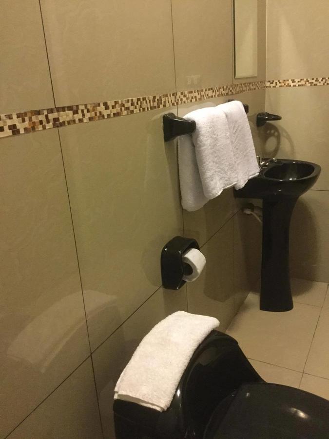 Tariri Hotel Pucallpa Exteriér fotografie